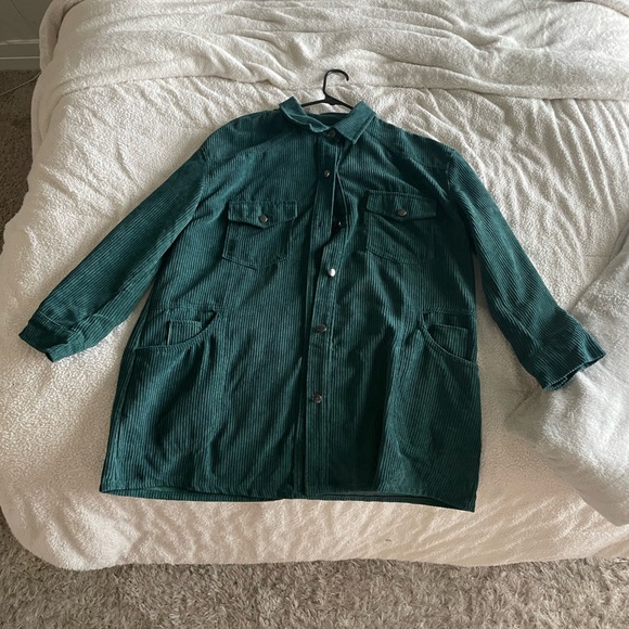 Green button down jacket. Perfect for the holidays!! - Picture 2 of 3